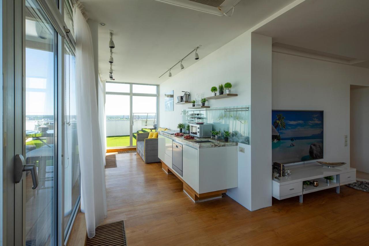Skyhouse Riga Private Penthouse And Spa Eksteriør bilde
